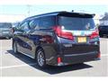 2019 Toyota Alphard Hybrid