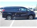 2019 Toyota Alphard Hybrid