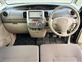 2012 Daihatsu Tanto
