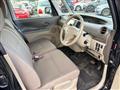 2012 Daihatsu Tanto