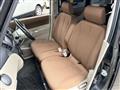 2010 Nissan ROOX