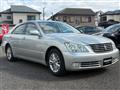 2004 Toyota Crown