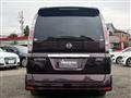 2009 Nissan Serena
