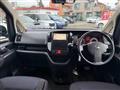 2009 Nissan Serena