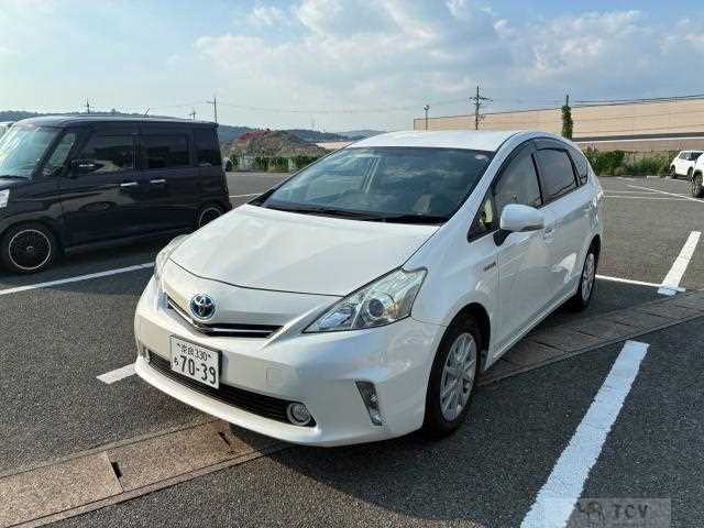 2014 Toyota PRIUS α