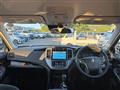 2017 Toyota Crown Hybrid