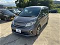 2015 Honda Step WGN