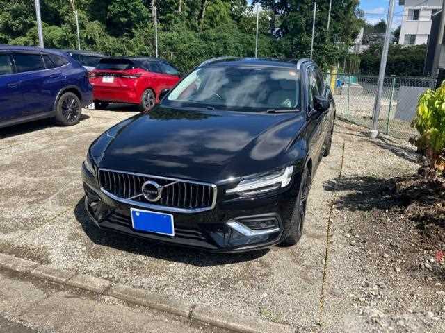 2020 Volvo V60