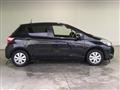 2017 Toyota Vitz