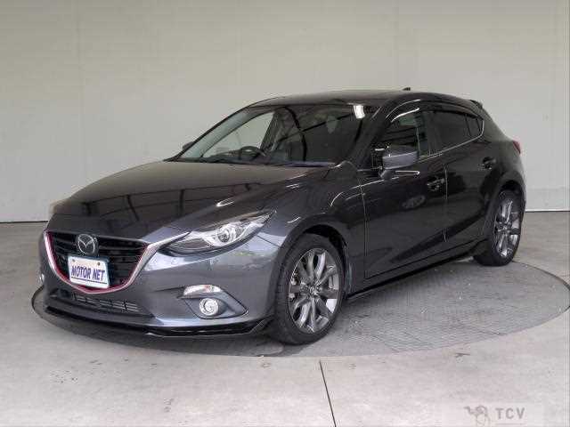 2015 Mazda Axela