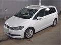 2018 Volkswagen Golf Touran