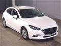 2018 Mazda Axela