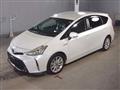 2015 Toyota PRIUS α