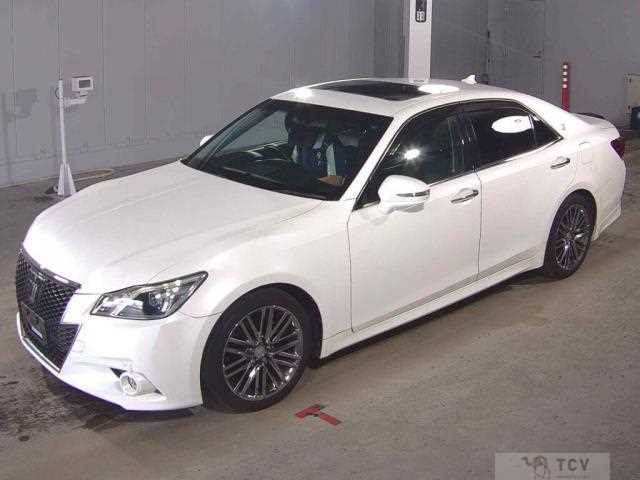 2013 Toyota Crown