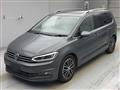 2019 Volkswagen Golf Touran