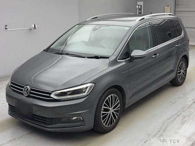2019 Volkswagen Golf Touran