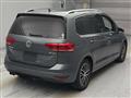 2019 Volkswagen Golf Touran