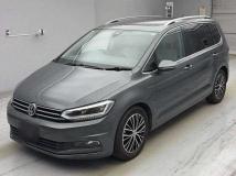 2019 Volkswagen Golf Touran