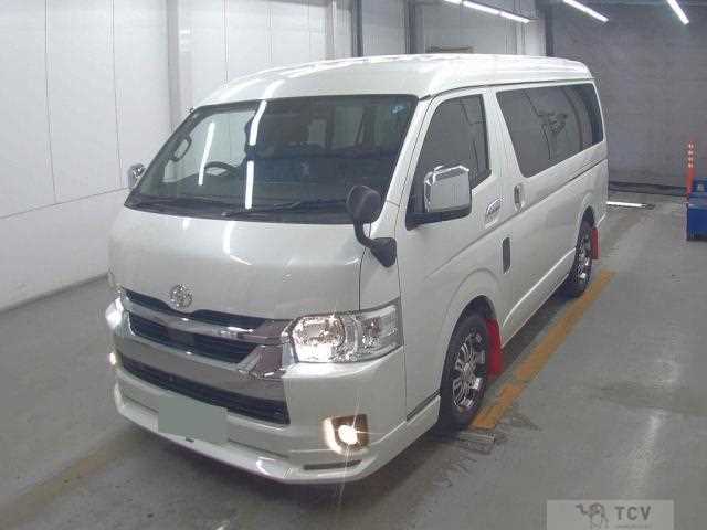 2022 Toyota Hiace Wagon