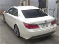 2014 Toyota Crown Hybrid