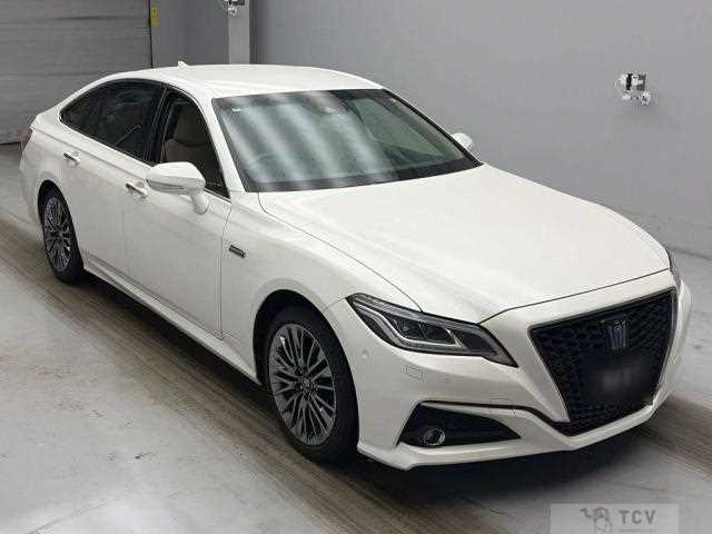 2020 Toyota Crown Hybrid
