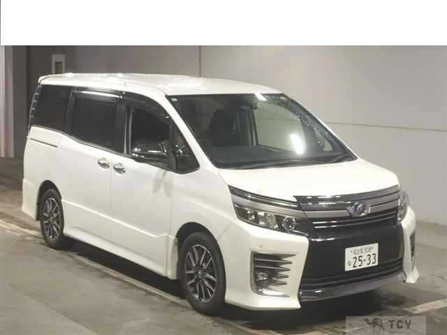 2016 Toyota Voxy