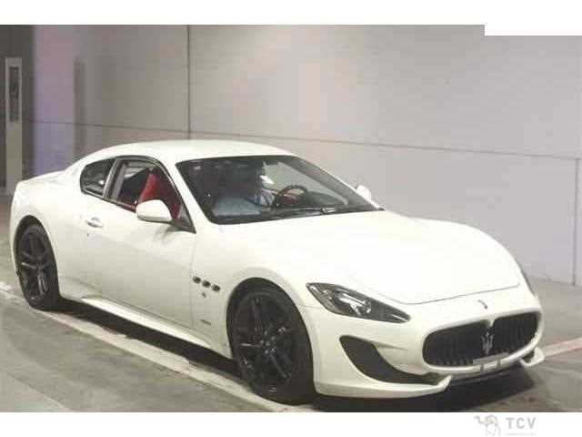 2017 Maserati Granturismo