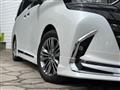 2023 Toyota Alphard Hybrid