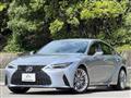 2021 Lexus IS