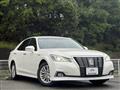 2016 Toyota Crown Hybrid