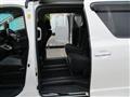 2012 Toyota Alphard G