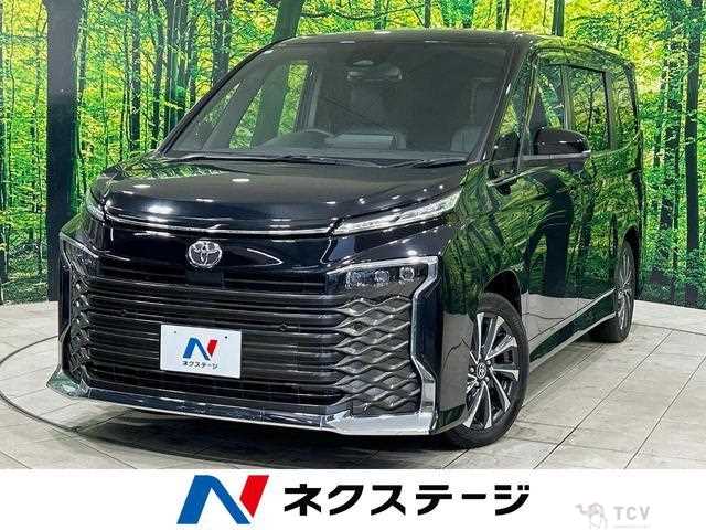 2022 Toyota Voxy