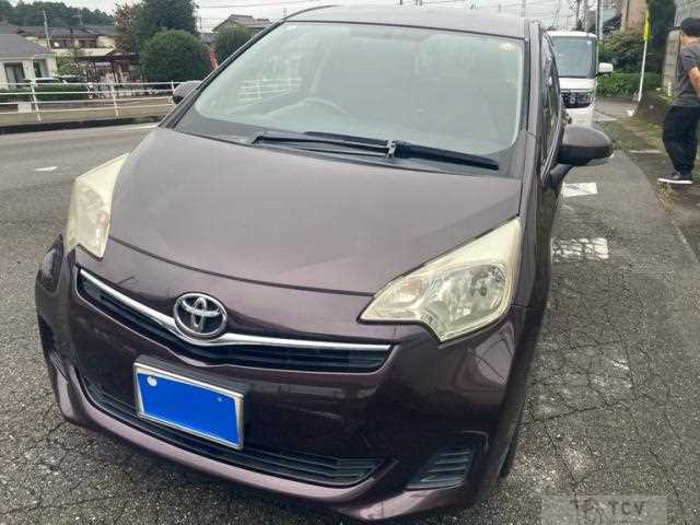 2013 Toyota Ractis