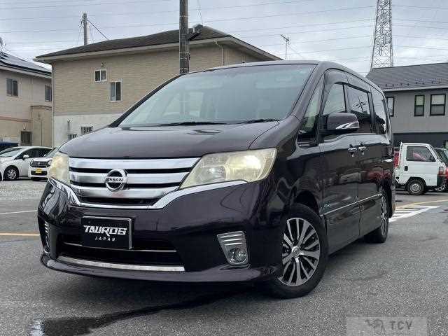 2013 Nissan Serena