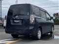 2010 Toyota Voxy