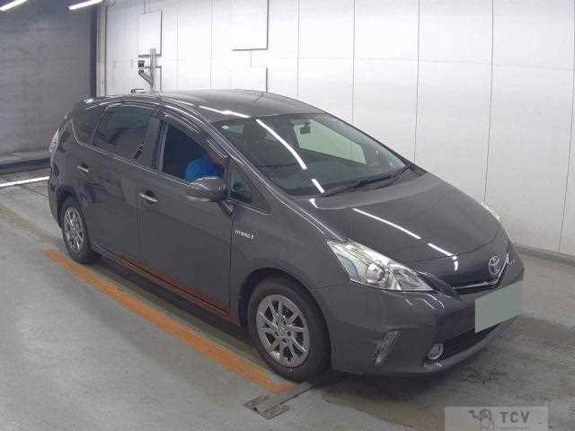 2014 Toyota PRIUS α