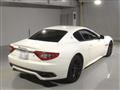 2016 Maserati Granturismo
