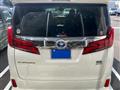 2022 Toyota Alphard Hybrid