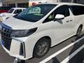 2022 Toyota Alphard Hybrid