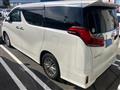 2022 Toyota Alphard Hybrid
