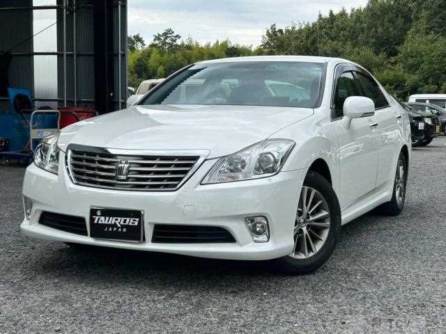 2012 Toyota Crown