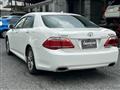 2012 Toyota Crown