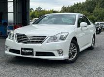 2012 Toyota Crown