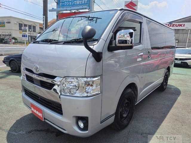 2022 Toyota Hiace Van