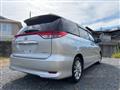 2011 Toyota Estima