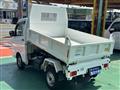 2025 Nissan Clipper Truck