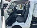 2025 Nissan Clipper Truck