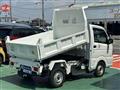 2025 Nissan Clipper Truck