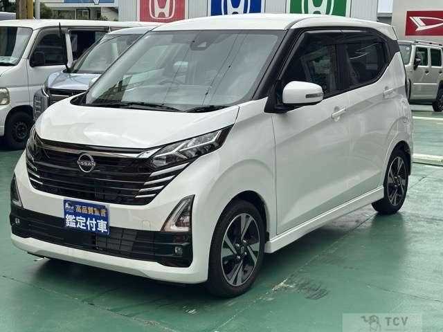 2025 Nissan Nissan Others