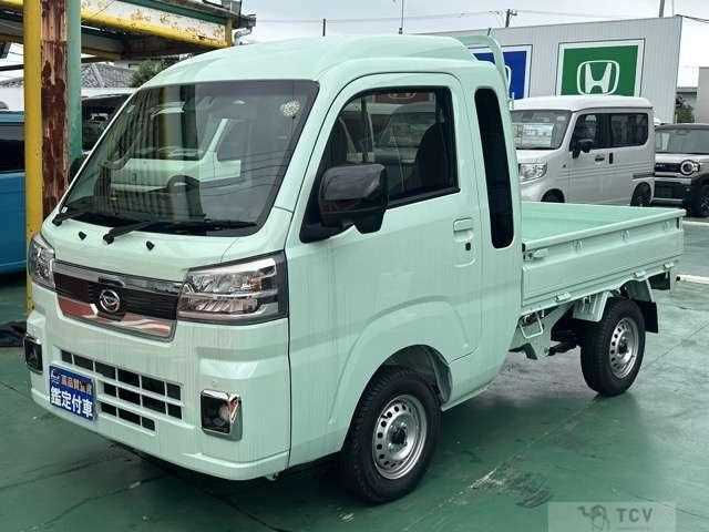 2025 Daihatsu Hijet Truck